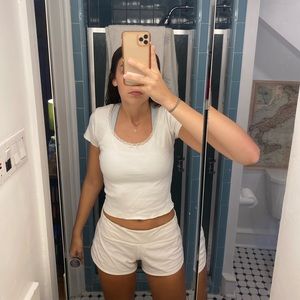 Brandy Melville white top